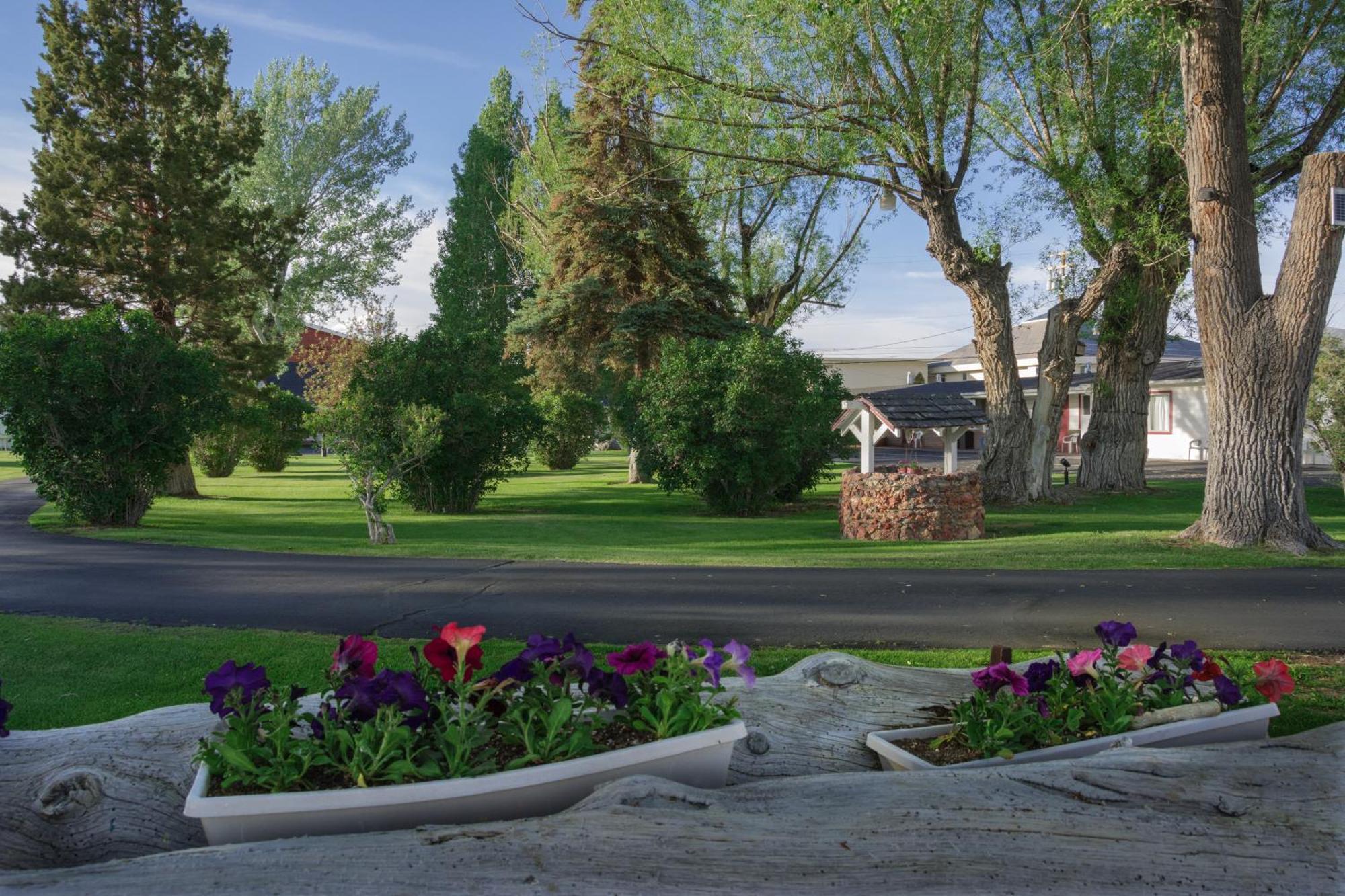 Silver Maple Inn And The Cain House Country Suites Bridgeport Dış mekan fotoğraf