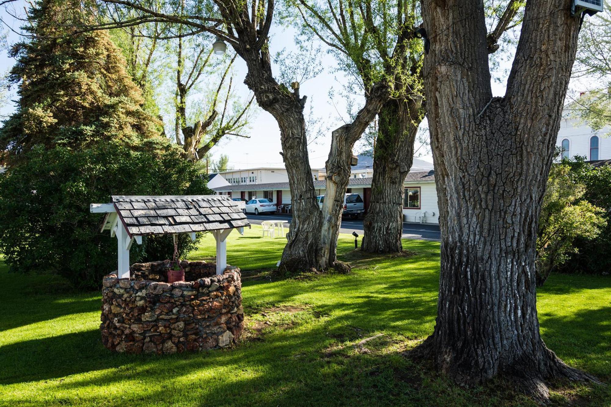 Silver Maple Inn And The Cain House Country Suites Bridgeport Dış mekan fotoğraf