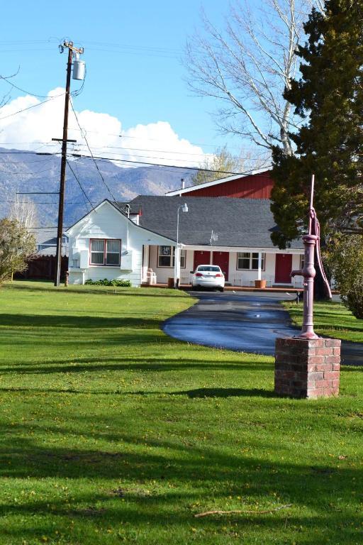 Silver Maple Inn And The Cain House Country Suites Bridgeport Dış mekan fotoğraf