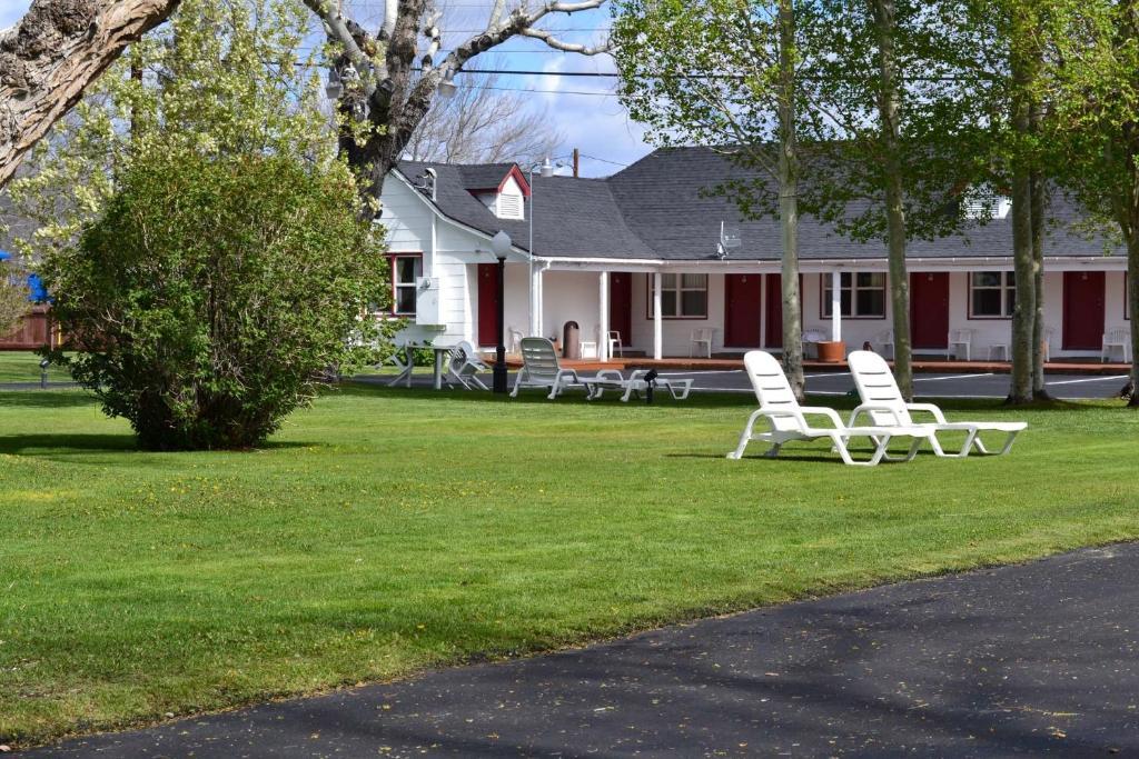 Silver Maple Inn And The Cain House Country Suites Bridgeport Dış mekan fotoğraf